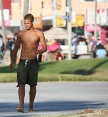 Awesome Boardshorts Guys