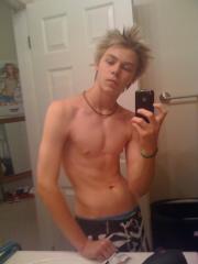Cute Guys and Hotness