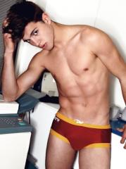 swim851_1_