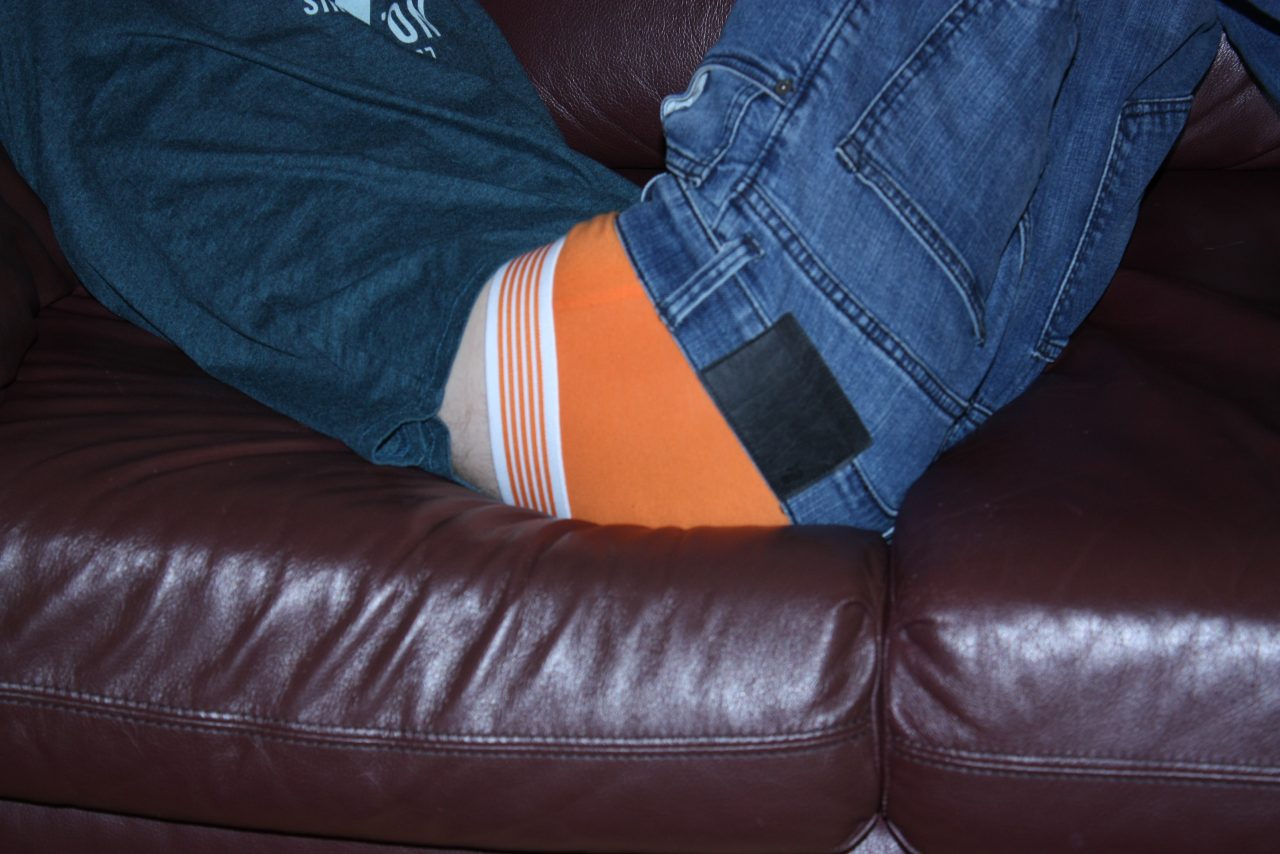 sagging with a friend