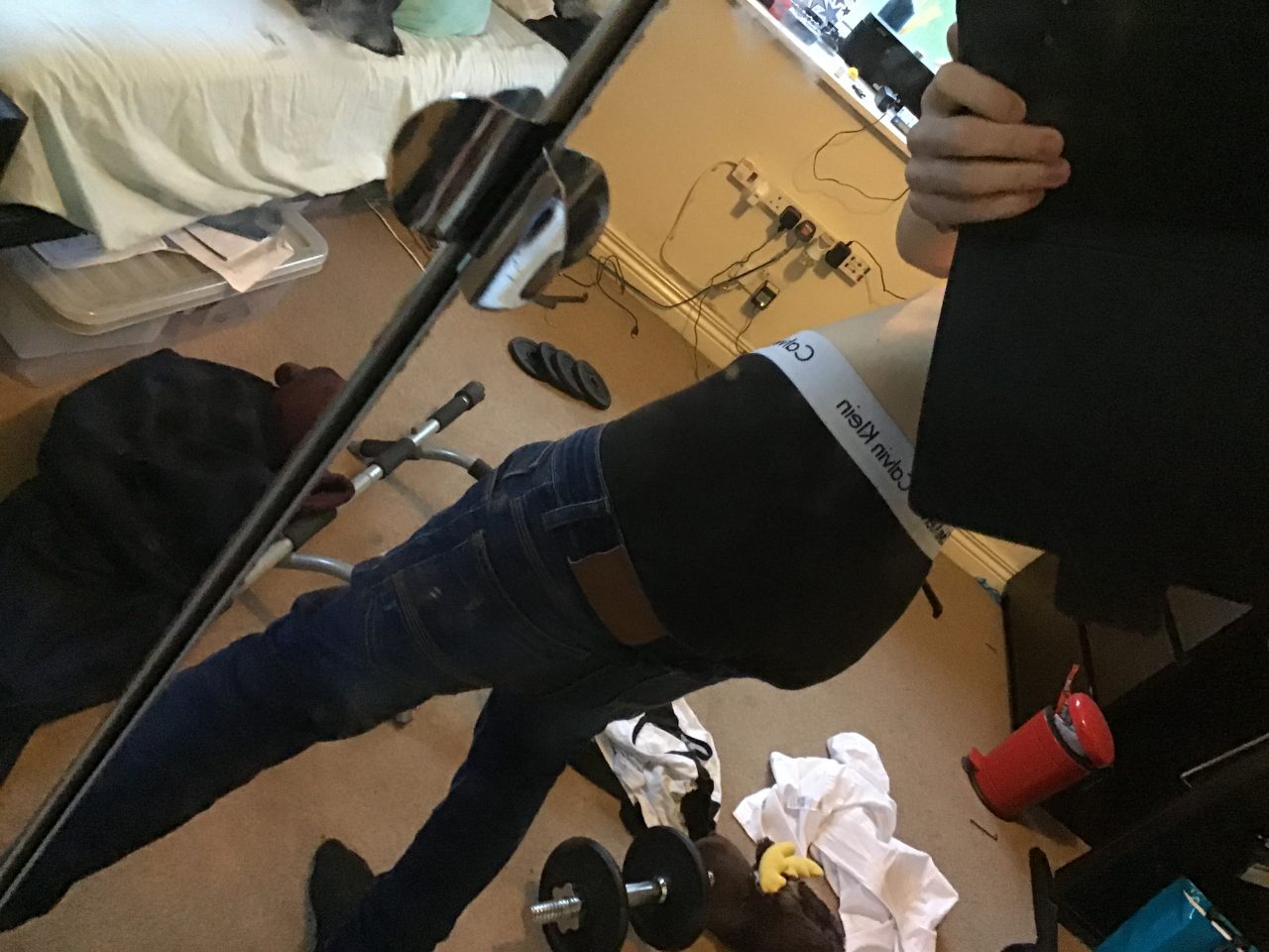 E5991D22-C89D-400A-844B-507868CE6A2E