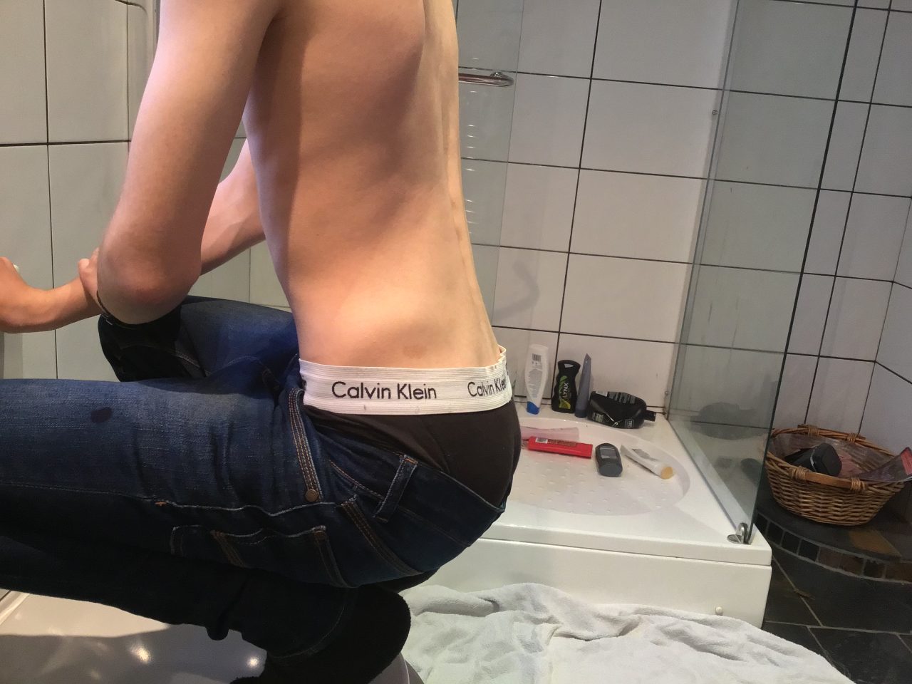 ED5E20A2-FC14-40AC-ADA3-2A3E349B551F