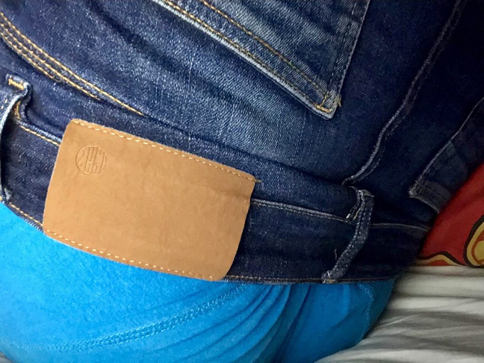 DFFC1F50-2F7F-41A4-9B41-D36AF64D3674