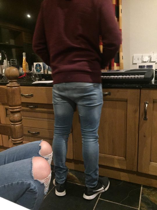 4E235FC4-5417-46E6-8CA9-EE9607DDF7BB