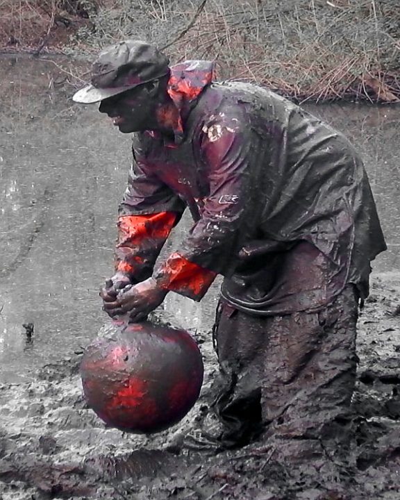 MUDDY SAGGER 141.jpg