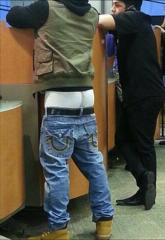 SAGGER IN BANK.jpg