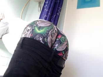 SAGGING - BUNZ READY FOR ENTRY!.jpg