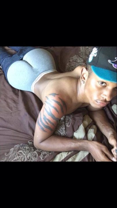 SAGGER - WEDGIE IN BED!.jpg