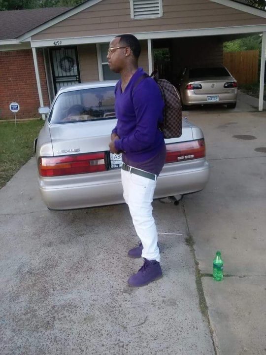SAGGER PLUMP PURPLE BUTTOCKS.jpg