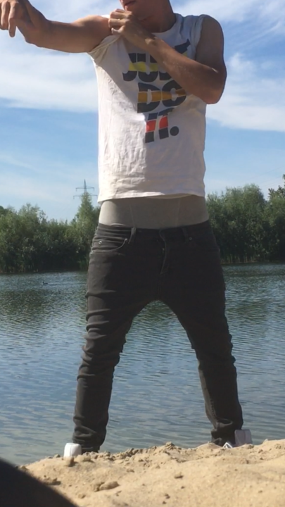 Sagging with Calvin klein boxer