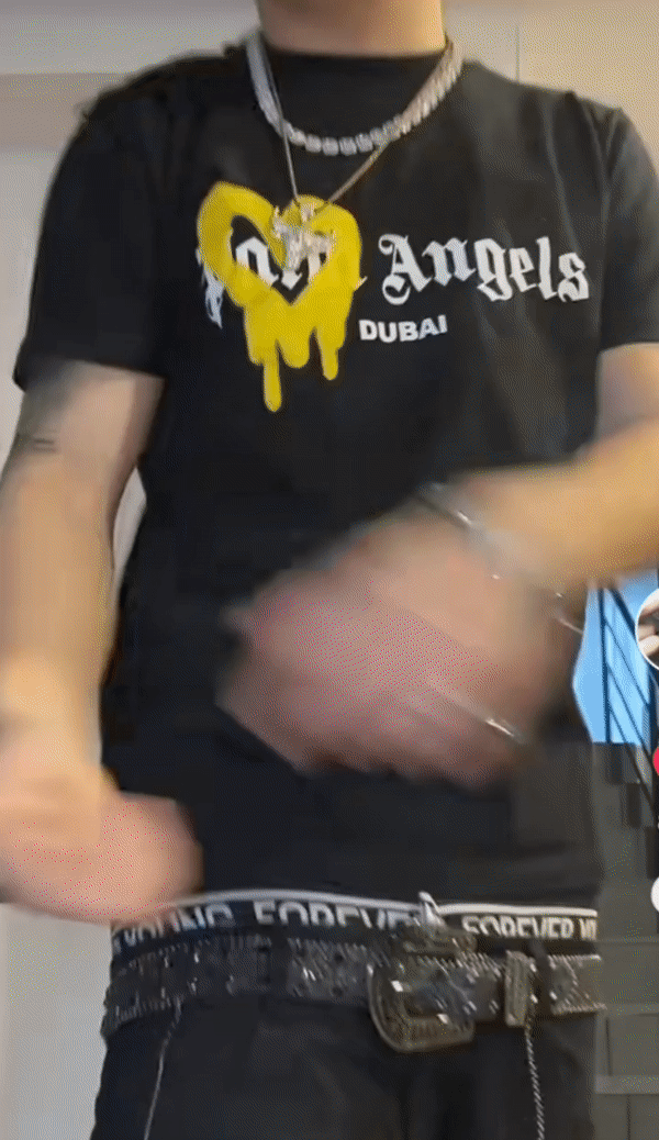 ezgif.com-video-to-gif (3).gif