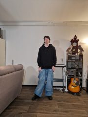 Sagging in super baggy jeans