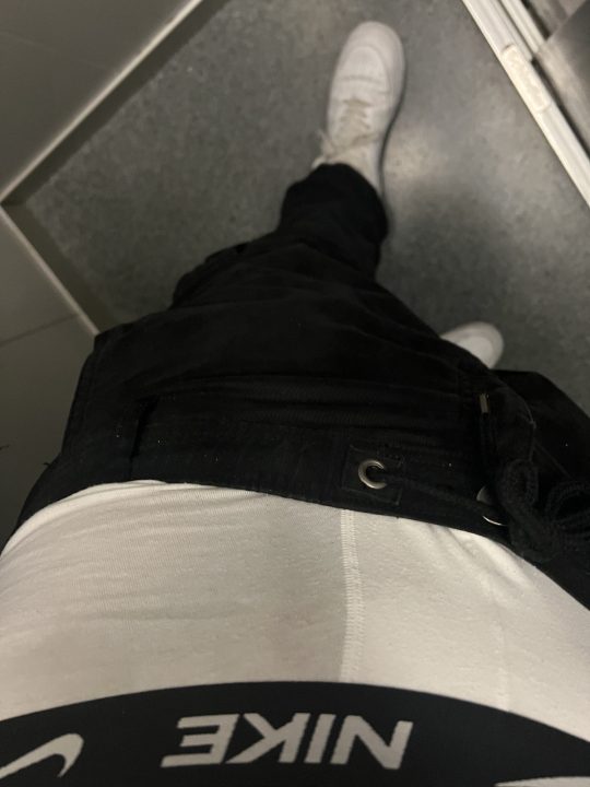 White Nike Boxers sag